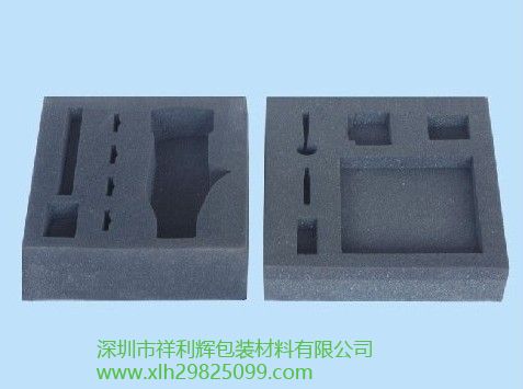 海棉內(nèi)托