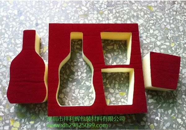 海棉內(nèi)托